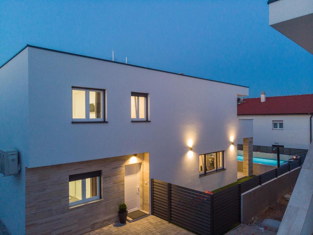 Villa Sarah Vodice Eksteriør billede